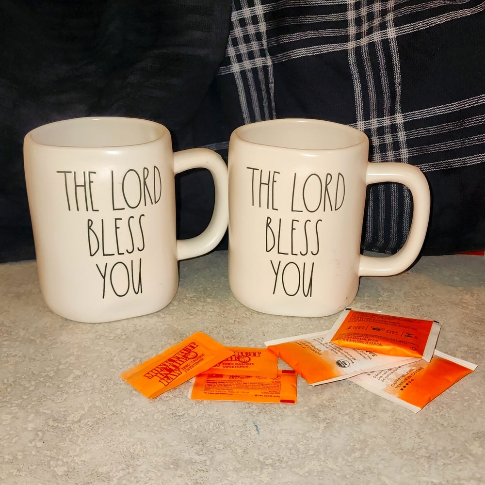 Rae Dunn coffee mug